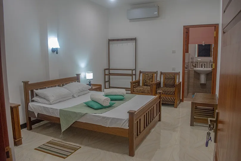 Deluxe Double Room 2 Image 3